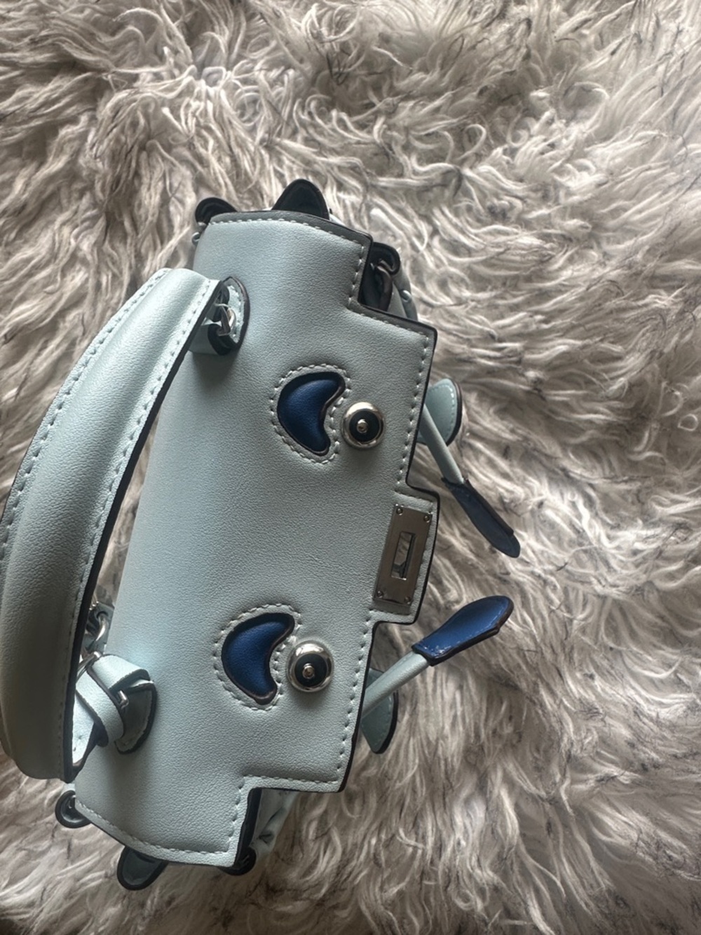Light Blue Heart Accent Top-Handle Women’s Kelly bag super gorgeous